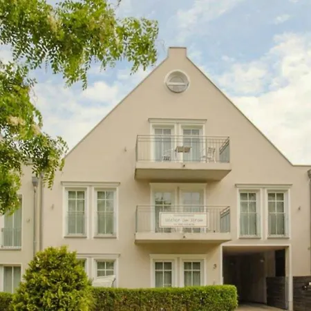 Apartment 7 Windjammer *