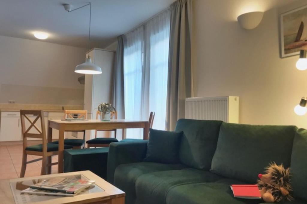 Apartment 7 Windjammer *